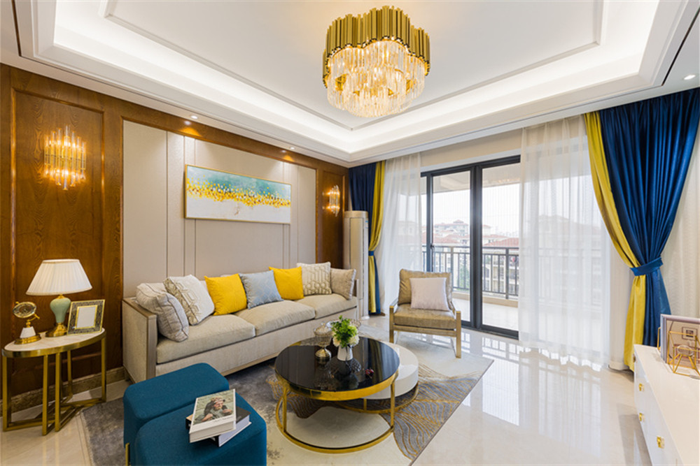 海口市羅牛山玖悅臺輕奢風(fēng)格三居室裝修案例